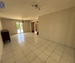 A louer MAISON  4 PIECES 84 M2 BORD DE MER SERIGNAN