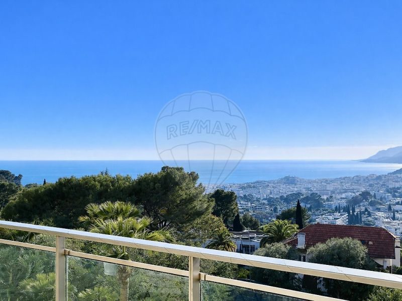 A louer APPARTEMENT DE PRESTIGE T4 101 M2 TERRASSE VUE MER LE CANNET