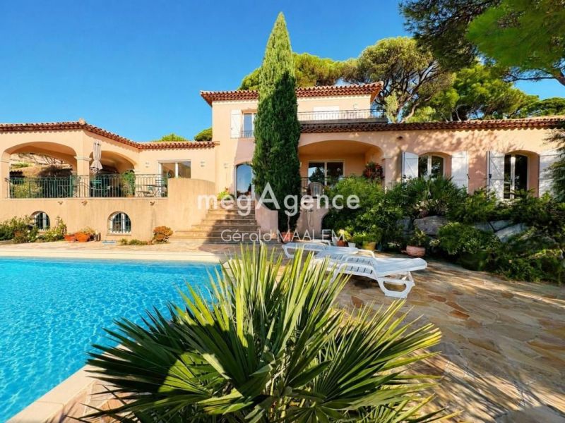 A louer MAISON  6 PIECES 168 M2 VUE MER SAINTE MAXIME