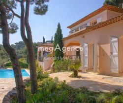 A louer MAISON  6 PIECES 168 M2 VUE MER SAINTE MAXIME