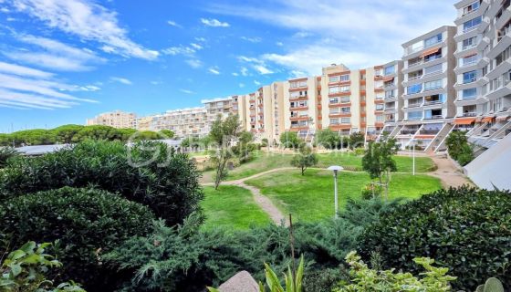A louer APPARTEMENT T3 68 M2 TERRASSE BORD DE MER MAUGUIO