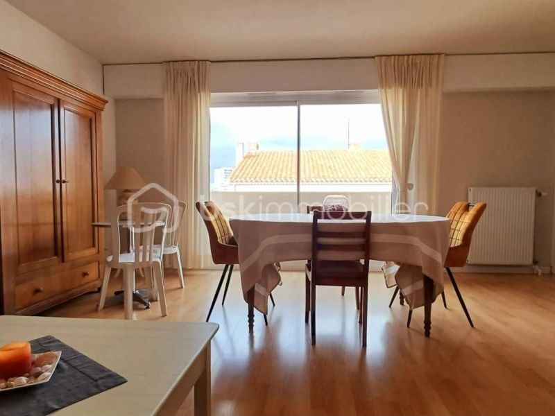 A louer APPARTEMENT T3 86 M2 BORD DE MER LES SABLES D OLONNE