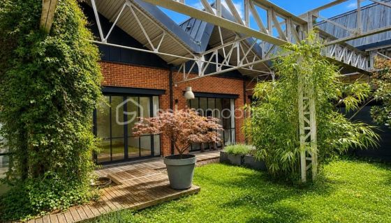 A vendre LOFT  8 PIECES 500 M2  AMIENS