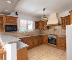 A louer MAISON  4 PIECES 81 M2 BORD DE MER MEZE