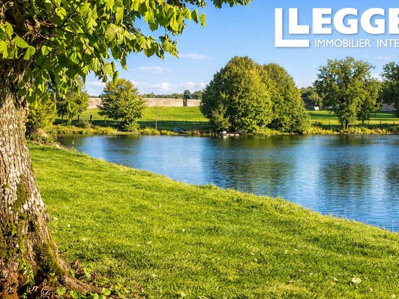 A vendre TERRAIN 190 000 M2  FALAISE