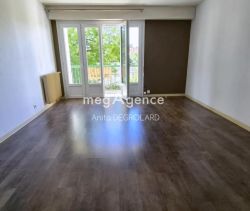 A louer APPARTEMENT T3 68 M2  LA ROCHE SUR YON