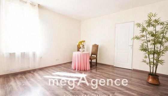 A louer APPARTEMENT T3 64 M2  BEZIERS