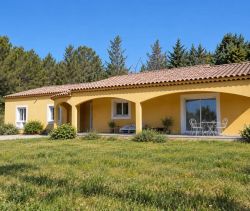 A louer MAISON  167 M2  VENTABREN