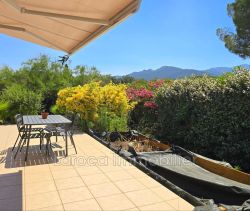 A vendre MAISON  4 PIECES 117 M2  LAROQUE DES ALBERES Village