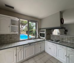 A vendre MAISON  6 PIECES 125 M2  AVRILLE
