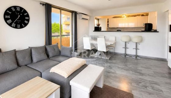 A louer APPARTEMENT T3 63 M2 BORD DE MER SAINT LAURENT DU VAR