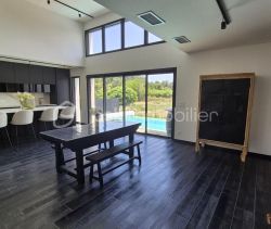 A louer MAISON  CONTEMPORAINE BORD DE MER SAINT CYPRIEN