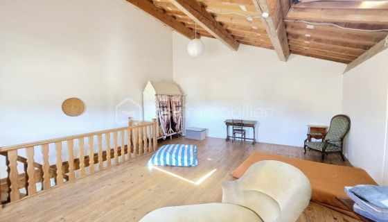 A louer APPARTEMENT T5 194 M2 BORD DE MER GRUISSAN