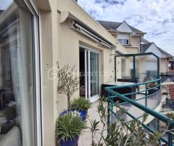 A louer APPARTEMENT DUPLEX DE PRESTIGE T5 119 M2 TERRASSE BORD DE MER DIEPPE