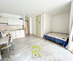 A louer STUDIO  30 M2 TERRASSE BORD DE MER LE CAP D AGDE