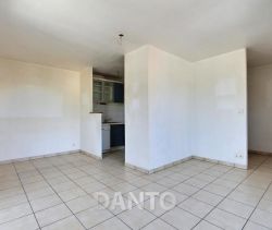 A louer APPARTEMENT DUPLEX T2 51 M2 BORD DE MER GUERANDE