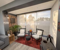 A louer APPARTEMENT T3 63 M2 BORD DE MER LA SEYNE SUR MER