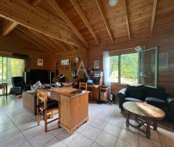 A vendre MAISON  5 PIECES 120 M2  SAINT HILAIRE LA FORET