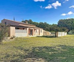 A louer MAISON  6 PIECES 140 M2  TRETS