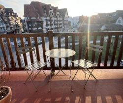 A louer APPARTEMENT T2 50 M2 TERRASSE PLAGE à PIED DEAUVILLE