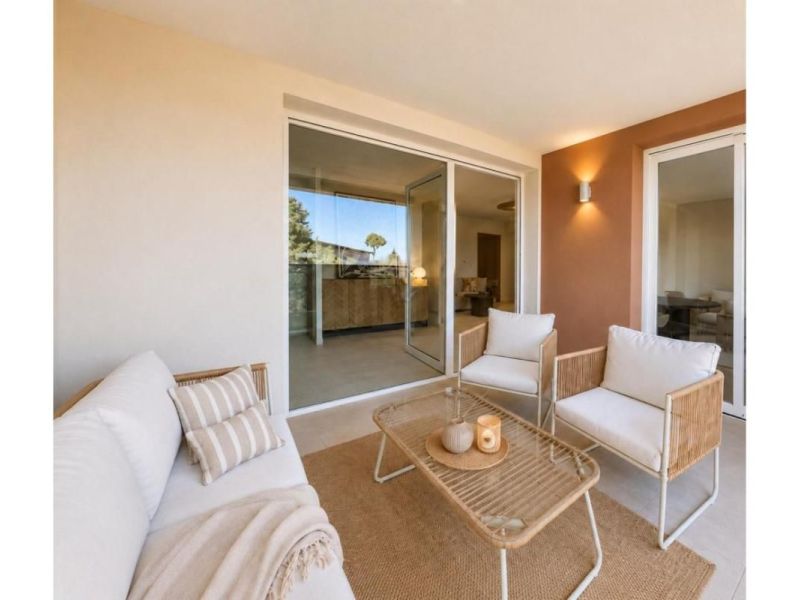 A louer APPARTEMENT T2 44 M2 TERRASSE PLAGE à PIED SETE