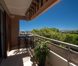 A louer APPARTEMENT T2 40 M2 TERRASSE VUE MER LA SEYNE SUR MER