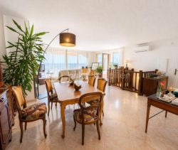 A louer APPARTEMENT T3 93 M2 TERRASSE VUE MER ROQUEBRUNE CAP MARTIN