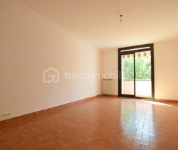 A louer APPARTEMENT T3 73 M2  GRASSE