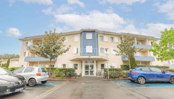 A louer APPARTEMENT T3 54 M2  SAINT JEAN D ILLAC