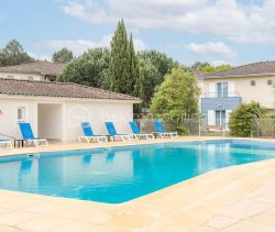 A louer APPARTEMENT T3 54 M2  SAINT JEAN D ILLAC
