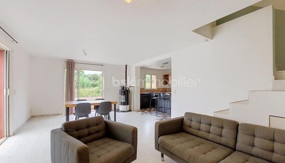 A louer MAISON  CONTEMPORAINE BORD DE MER LA SEYNE SUR MER