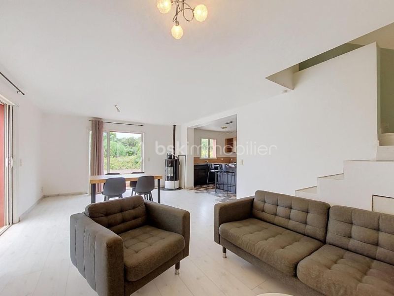 A louer MAISON  CONTEMPORAINE BORD DE MER LA SEYNE SUR MER