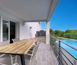A louer APPARTEMENT T3 76 M2 TERRASSE  GARDANNE