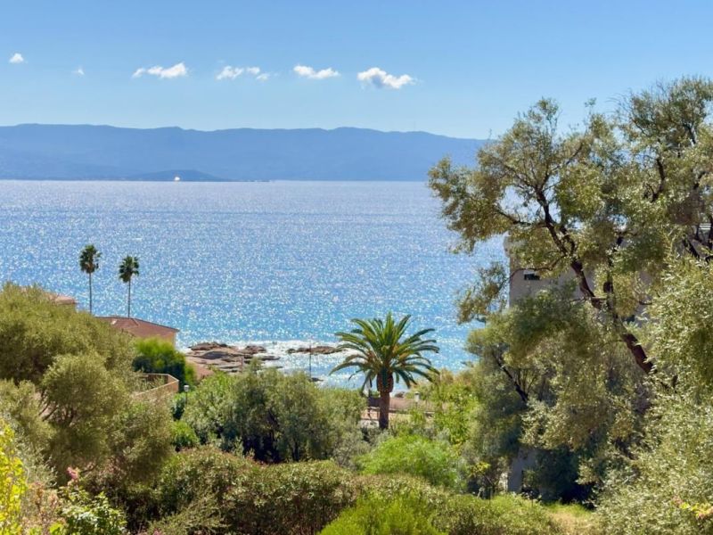 A louer APPARTEMENT T3 54 M2 TERRASSE VUE MER AJACCIO