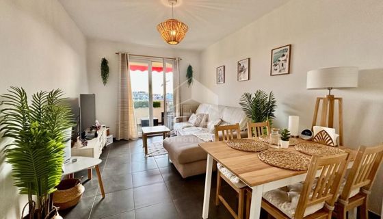 A louer APPARTEMENT T3 51 M2 TERRASSE VUE MER CAGNES SUR MER