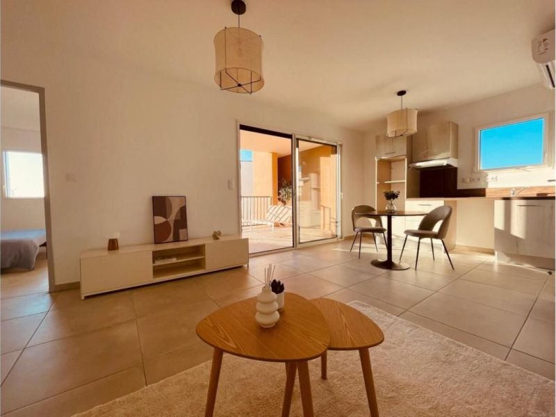 A louer APPARTEMENT NEUF T2 43 M2 TERRASSE BORD DE MER SERIGNAN