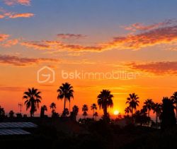 A louer APPARTEMENT T4 86 M2 TERRASSE BORD DE MER VILLENEUVE LOUBET