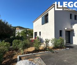 A vendre MAISON  4 PIECES 93 M2 BORD DE MER SIX FOURS LES PLAGES