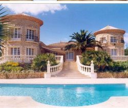 A vendre MAISON  DE MAîTRE PLAGE à PIED MONTPELLIER