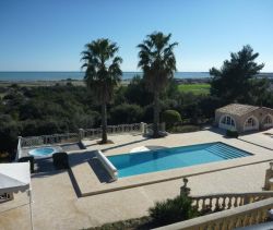 A vendre MAISON  DE MAîTRE PLAGE à PIED MONTPELLIER