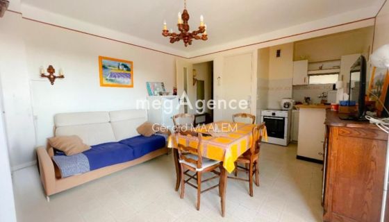 A louer APPARTEMENT T2 37 M2 TERRASSE BORD DE MER CAVALAIRE SUR MER