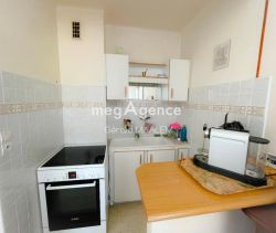 A louer APPARTEMENT T2 37 M2 TERRASSE BORD DE MER CAVALAIRE SUR MER