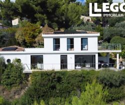 A louer MAISON  CONTEMPORAINE VUE MER LA VALETTE DU VAR