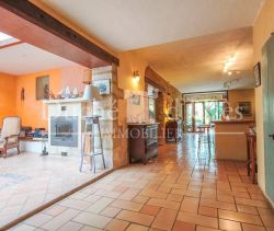 A louer GîTE  UZES