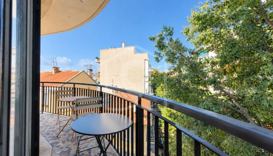 A louer APPARTEMENT T3 56 M2 BORD DE MER ANTIBES