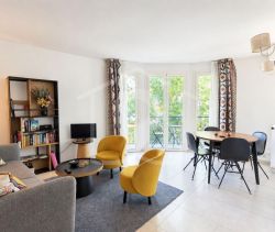 A louer APPARTEMENT T3 56 M2 BORD DE MER ANTIBES