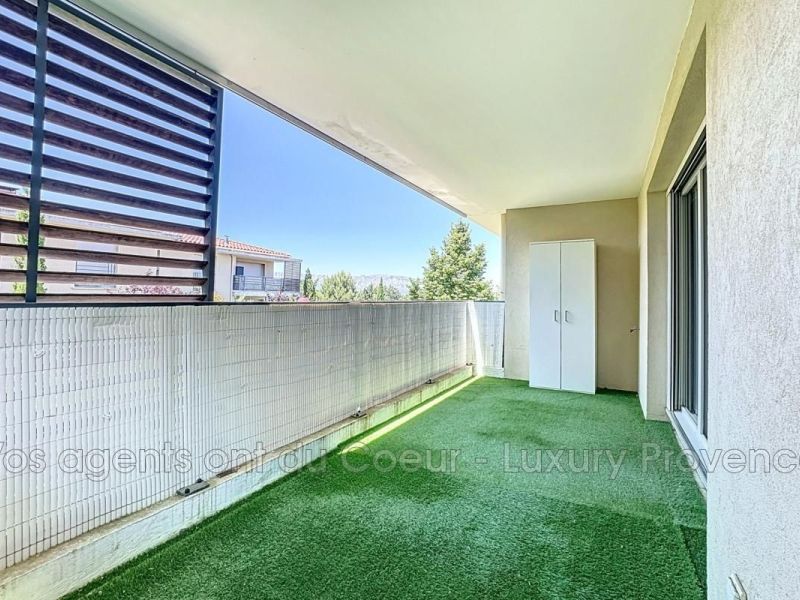 A louer APPARTEMENT T3 54 M2 TERRASSE  TRETS