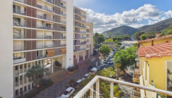A louer APPARTEMENT DUPLEX T4 101 M2 VUE MER AJACCIO
