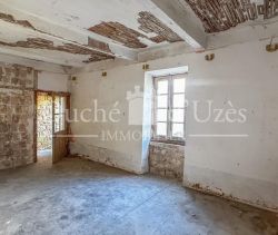 A louer MAISON  DE MAîTRE  UZES